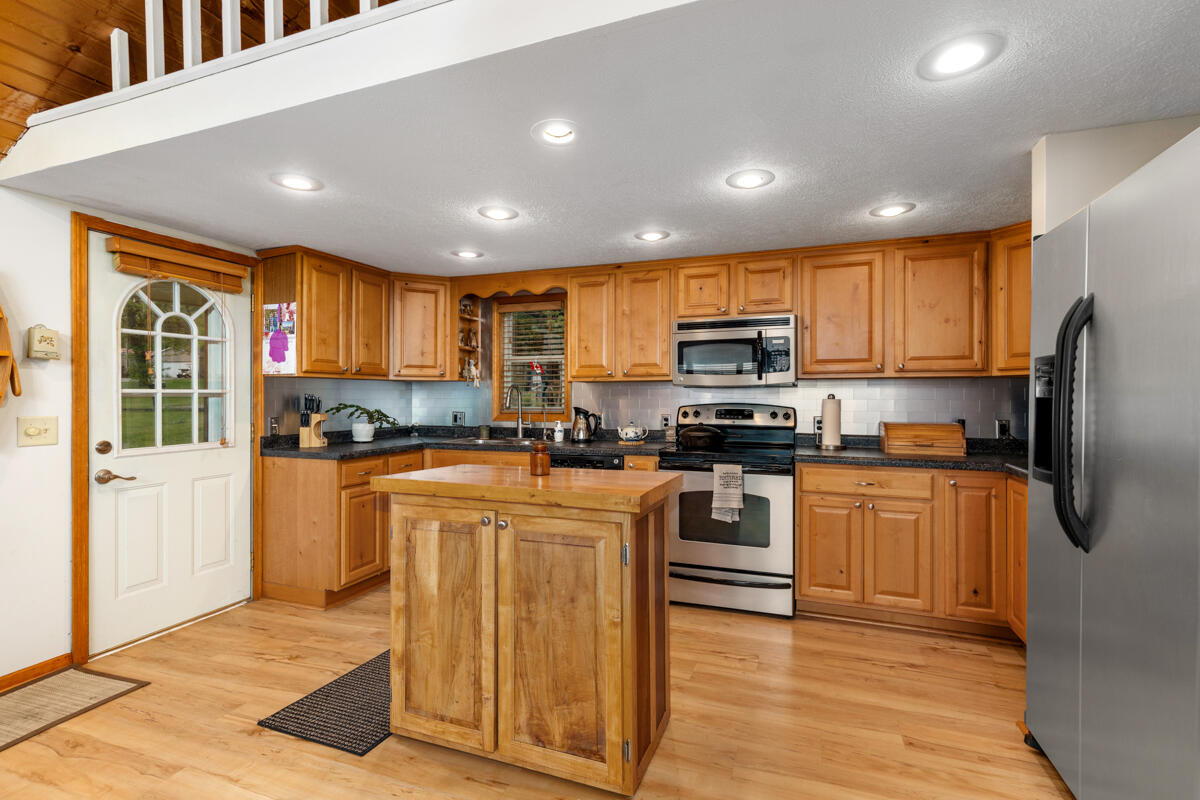 13341 Clausen Road Trufant, MI 49347 - Photo 13 of 53 IMG_1010
