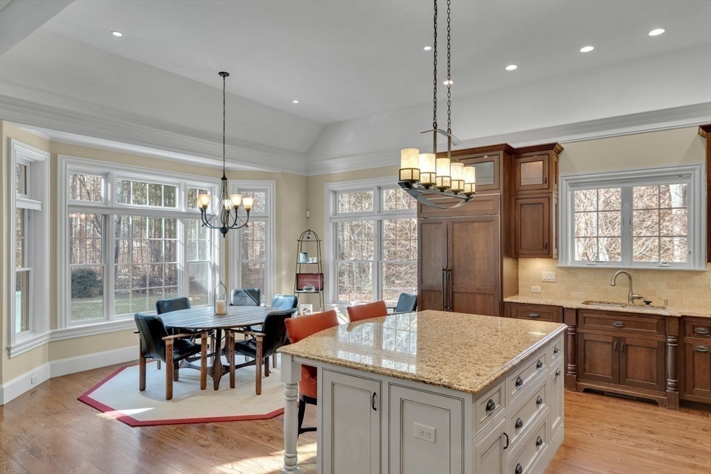 586 Old Marlboro Road Concord, MA 01742 - Photo 12 of 41 Gallery Image 12