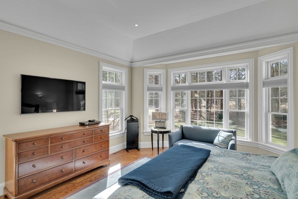 586 Old Marlboro Road Concord, MA 01742 - Photo 17 of 41 Gallery Image 17