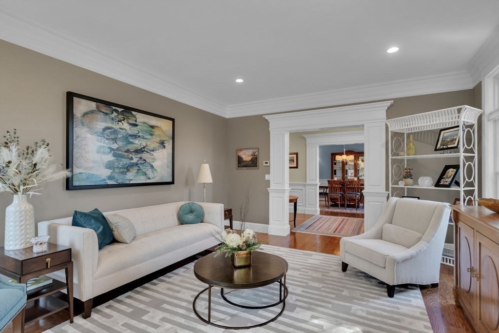586 Old Marlboro Road Concord, MA 01742 - Photo 6 of 41 Gallery Image 6