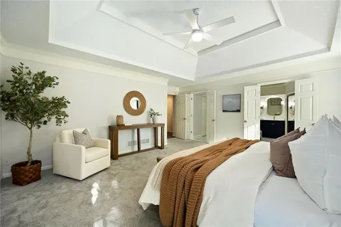 $460,000 | 15725 West Locust Street, Olathe, KS 66062