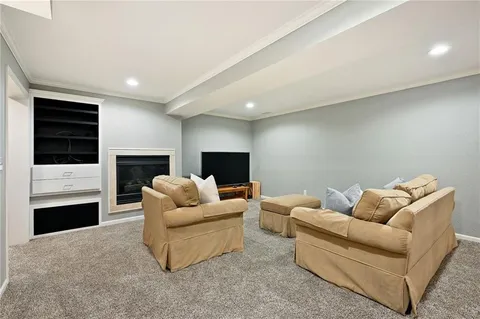 $460,000 | 15725 West Locust Street, Olathe, KS 66062