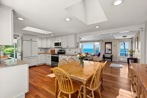 $875,000 | 111 Rocky Hill Road, Plymouth, MA 02360