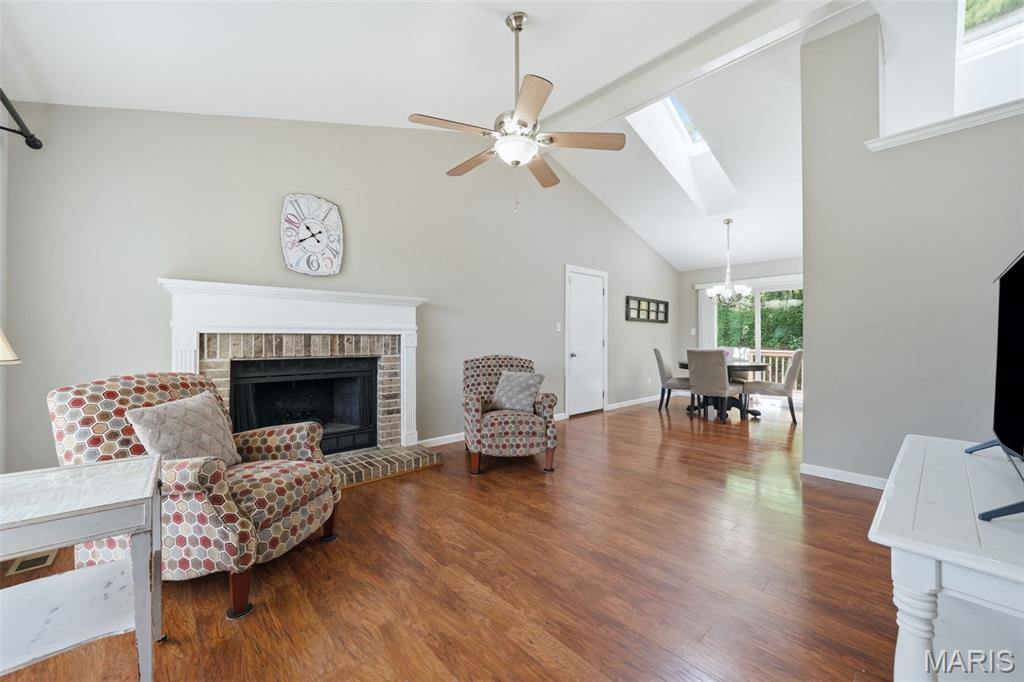 16129 Castlerea Boulevard Ballwin, MO 63021 - Photo 3 of 31