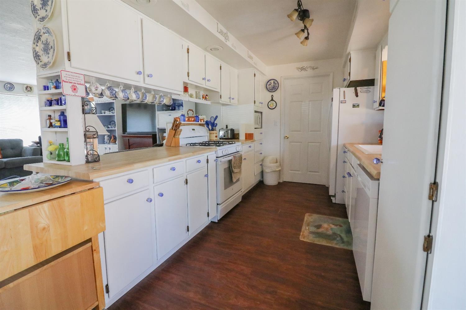 2945 Lone Pine Road Medford, OR 97504 - Photo 17 of 35 Additional Photo