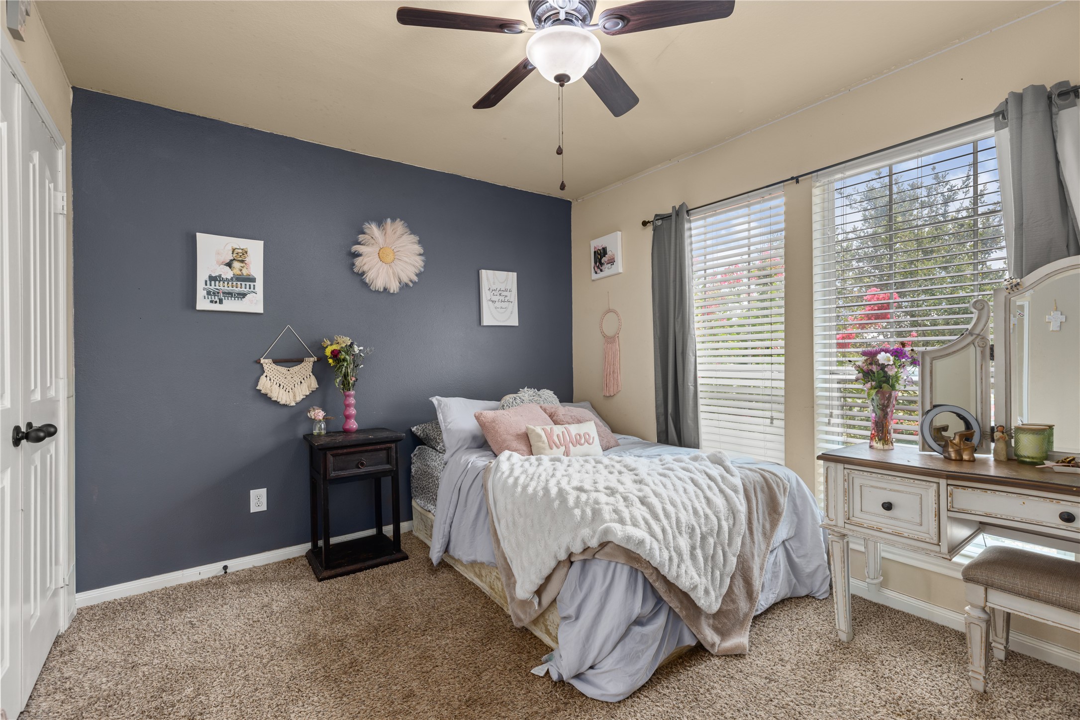 1010 Nantucket Street Pasadena, TX 77503 - Photo 24 of 46 Another one of the secondary bedrooms upstairs