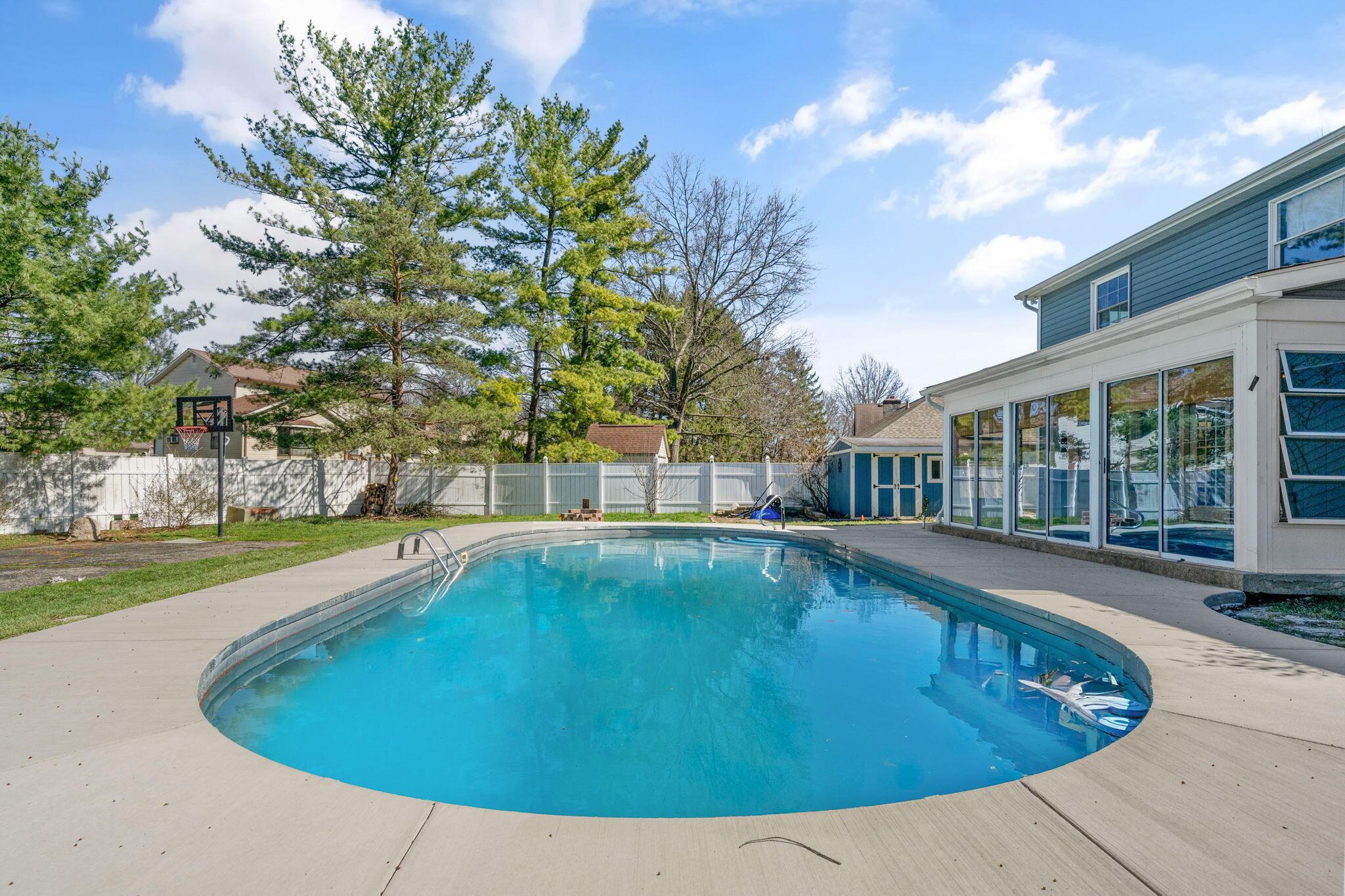 280 East Schrock Road Westerville, OH 43081 - Photo 58 of 72 In Ground Pool