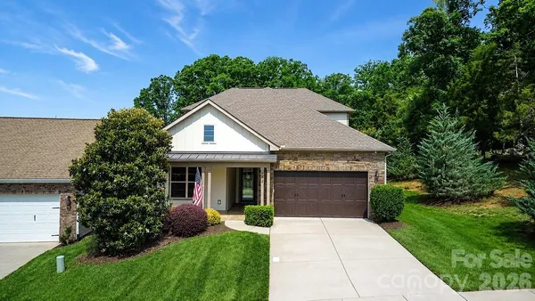$769,000 | 448 Flat Rock Drive, Denver, NC 28037