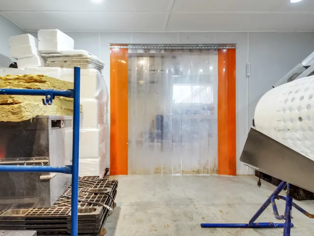 $989,000 | 132-00 Wallace Shore Road, Harpswell, ME 04079