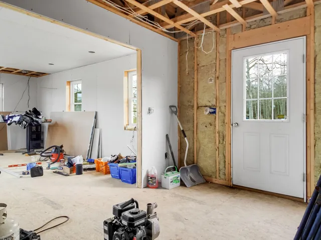 $989,000 | 132-00 Wallace Shore Road, Harpswell, ME 04079