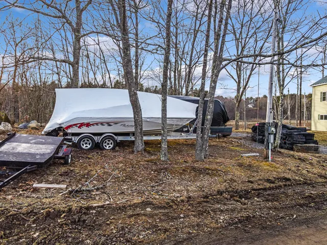 $989,000 | 132-00 Wallace Shore Road, Harpswell, ME 04079