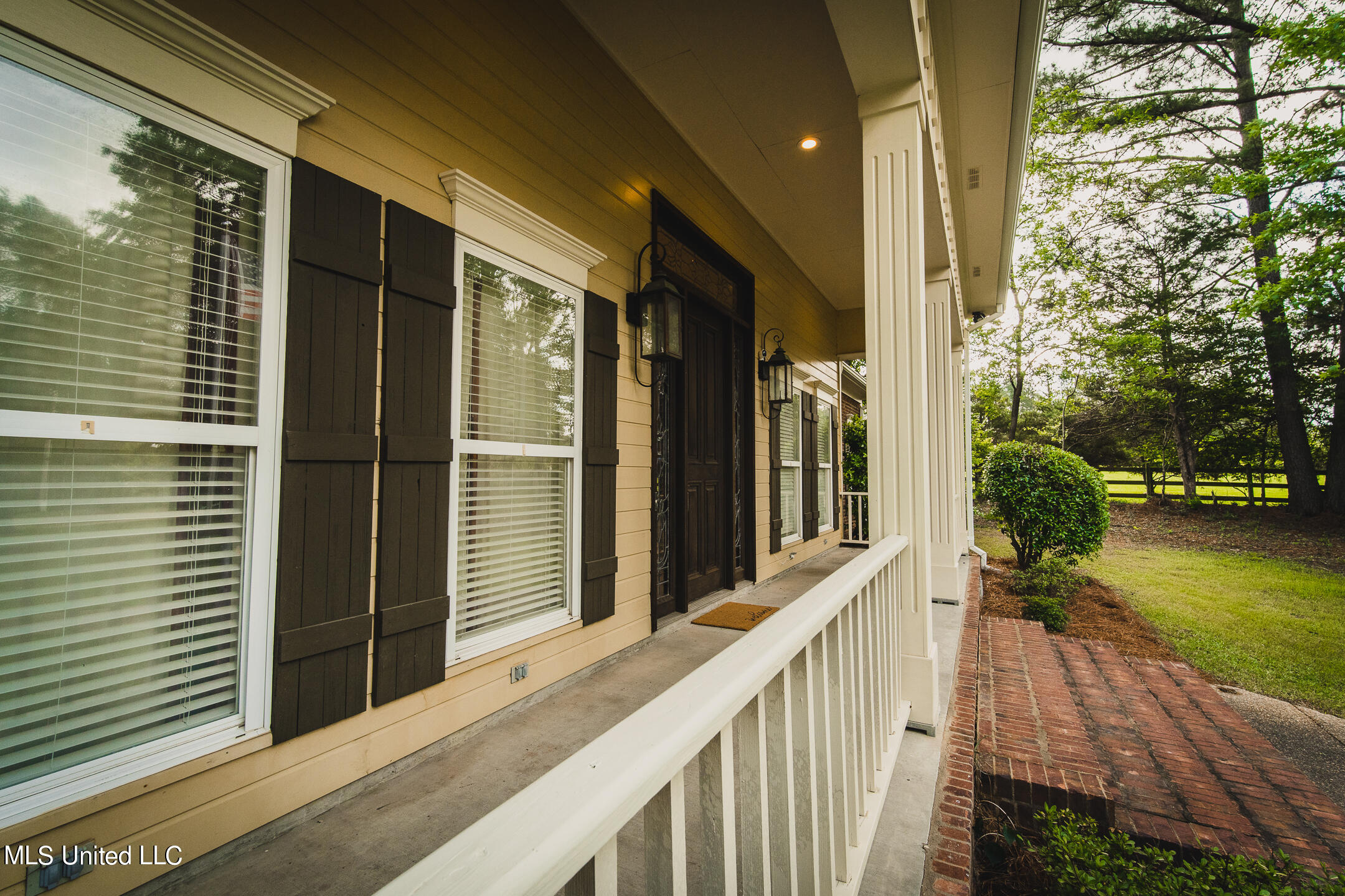 555 Hoy Road Madison, MS 39110 - Photo 4 of 62 555 HOY RD PICS-47