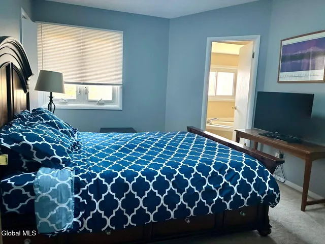 $1,750 | 13 Derby Drive, Saratoga Springs, NY 12866