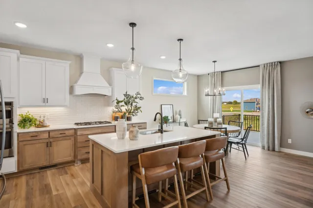 $1,175,000 | 10120 Heather Lane, Corcoran, MN 55374