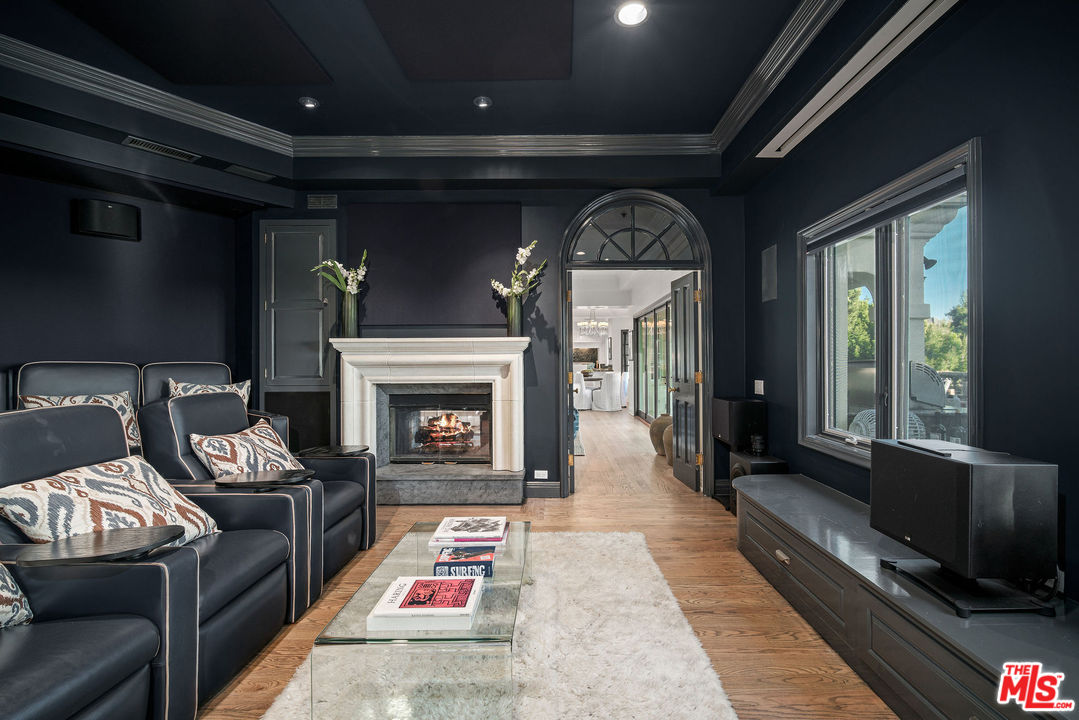 16388 Shadow Mountain Drive Pacific Palisades, CA 90272 - Photo 20 of 51