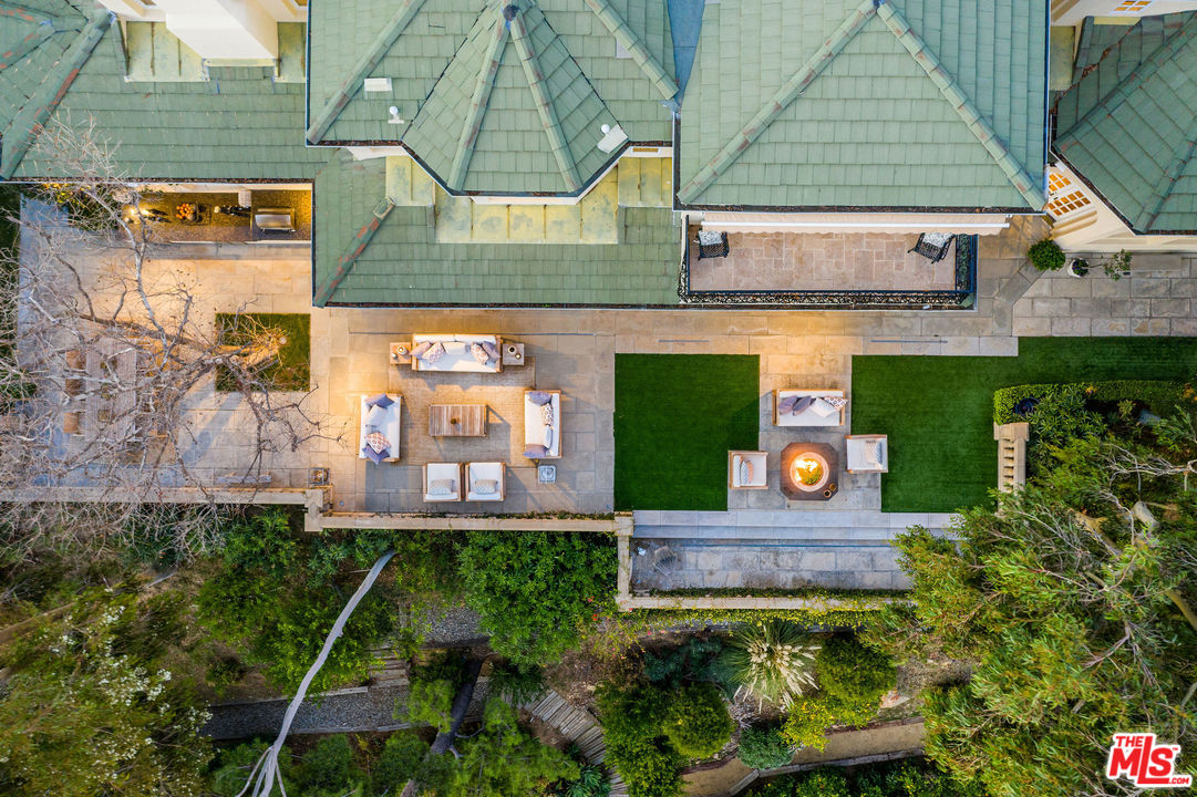 16388 Shadow Mountain Drive Pacific Palisades, CA 90272 - Photo 40 of 51