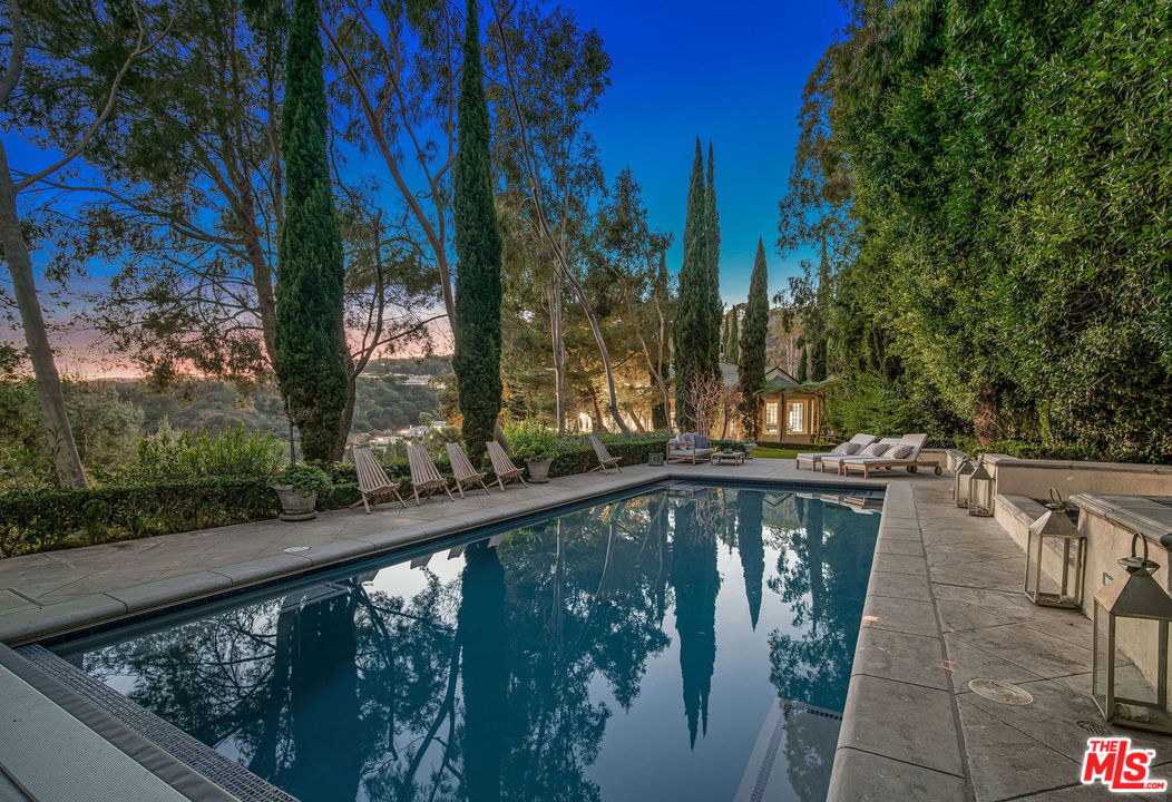 16388 Shadow Mountain Drive Pacific Palisades, CA 90272 - Photo 46 of 51