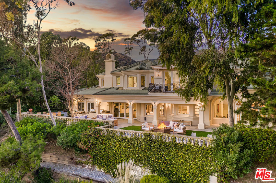 16388 Shadow Mountain Drive Pacific Palisades, CA 90272 - Photo 49 of 51