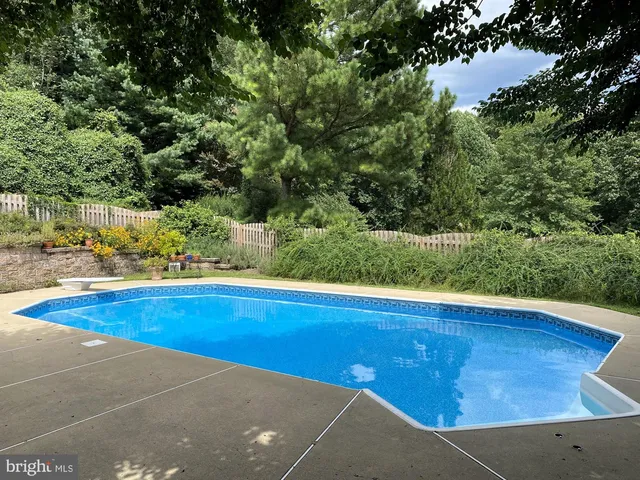 a view of a outdoor space