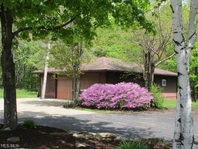 6103 Leon Road Andover, OH 44003 - Photo 4 of 32 Gallery Image 4