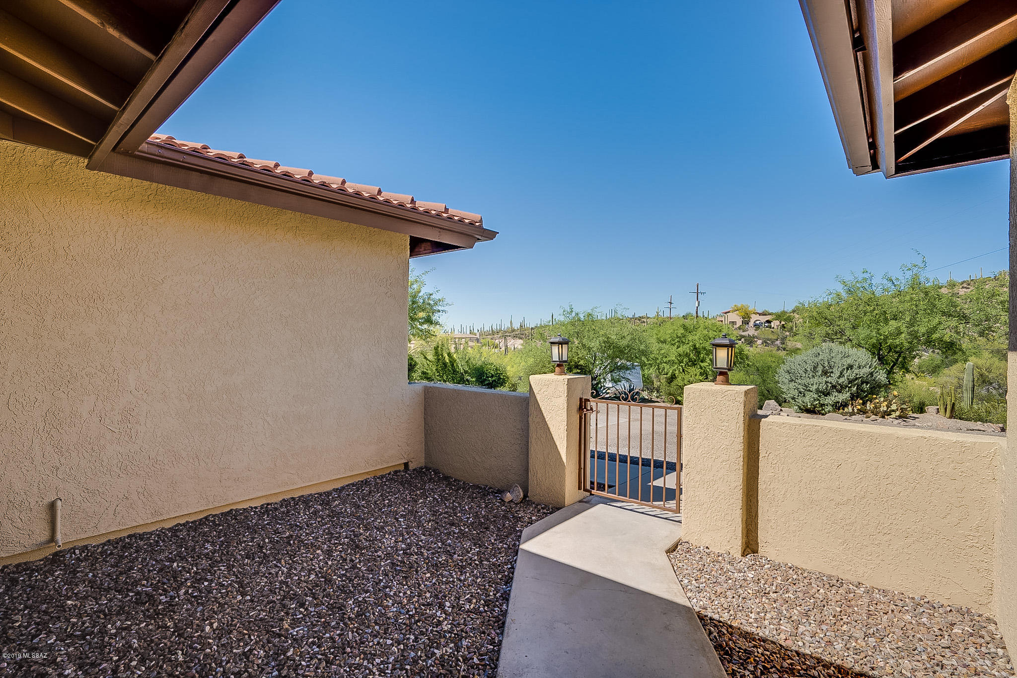 4201 West Anklam Road Tucson, AZ 85745 - Photo 4 of 49 Gallery Image 4