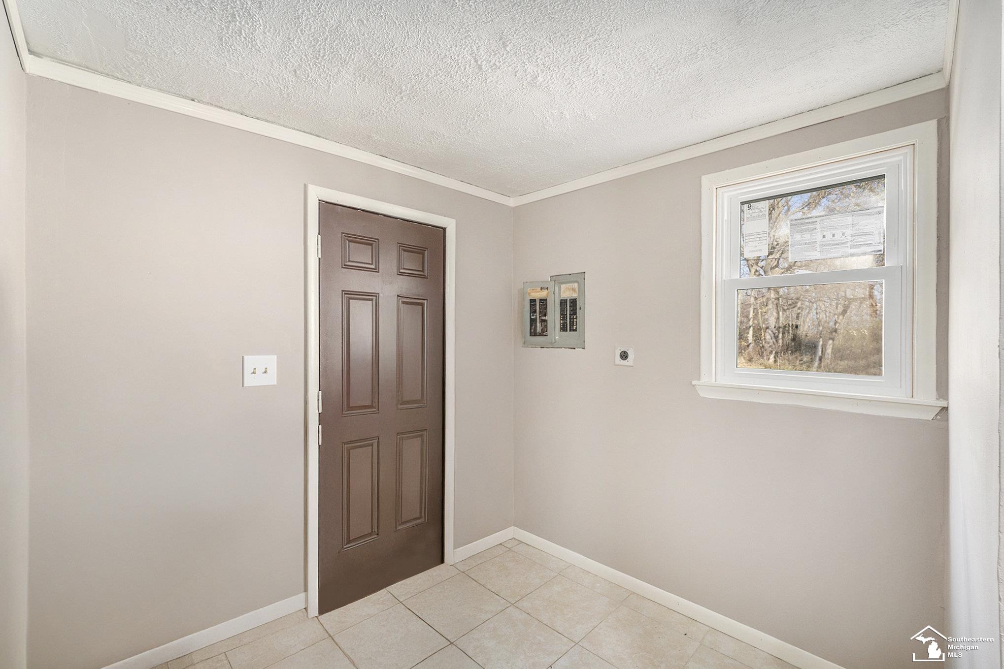 20486 Gibraltar Road Trenton, MI 48183 - Photo 15 of 17