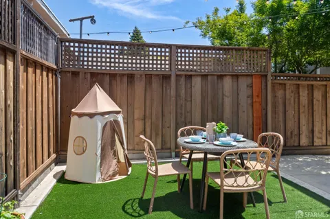 $998,888 | 2621 Encinal Avenue, Alameda, CA 94501