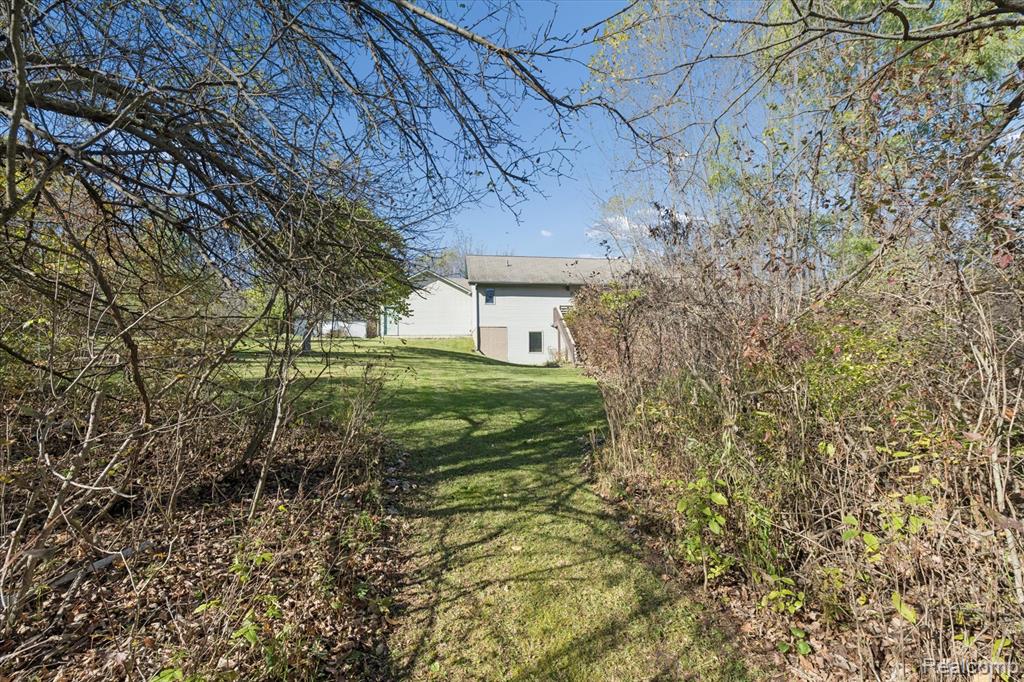 4842 Preston Road Howell, MI 48855 - Photo 41 of 77 Gallery Image 41