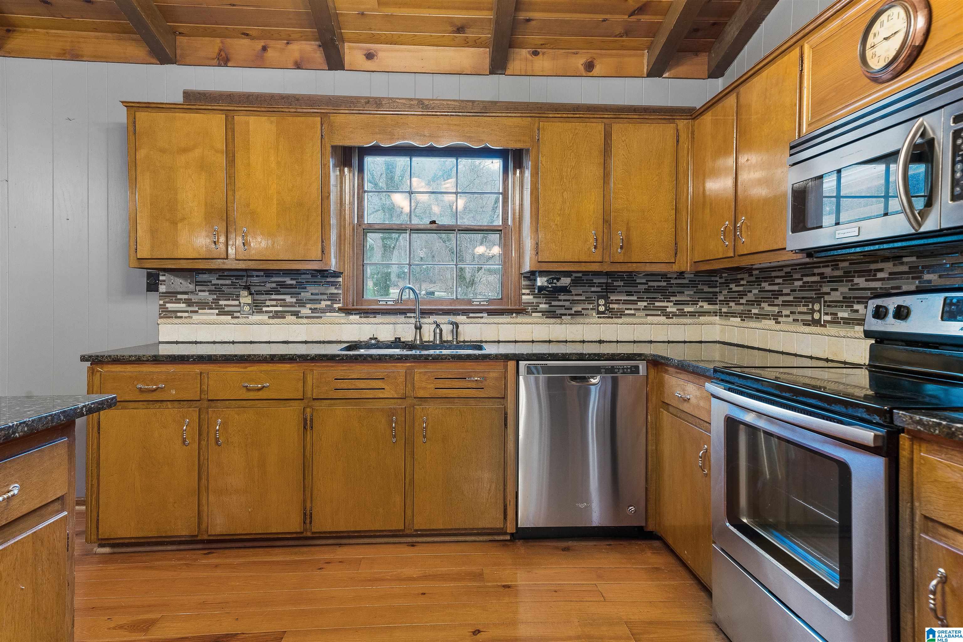 8180 Cedar Mountain Road Pinson, AL 35126 - Photo 11 of 70