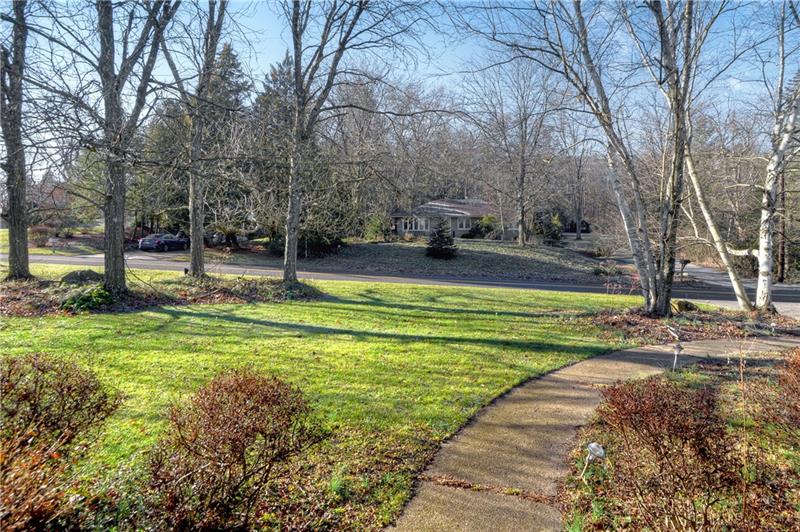 9458 Meadow Road Allison Park, PA 15101 - Photo 21 of 25 Gallery Image 21