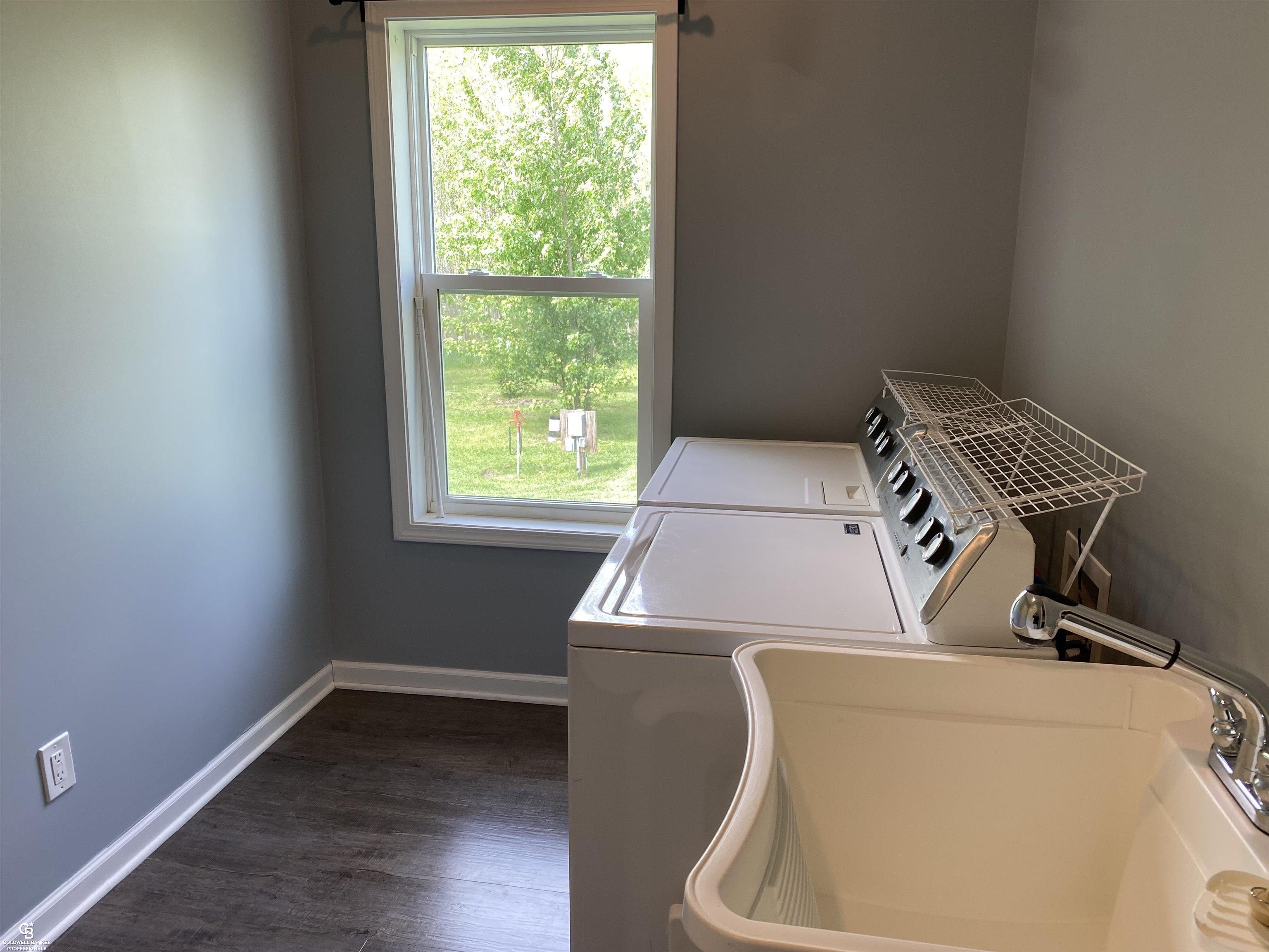 3929 Sheridan Road Emmett, MI 48022 - Photo 23 of 36