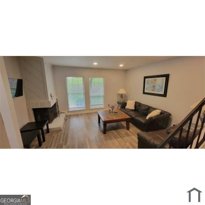 3162 Tangerine Court Decatur, GA 30034 - Photo 2 of 8 a living room with furniture and a large window