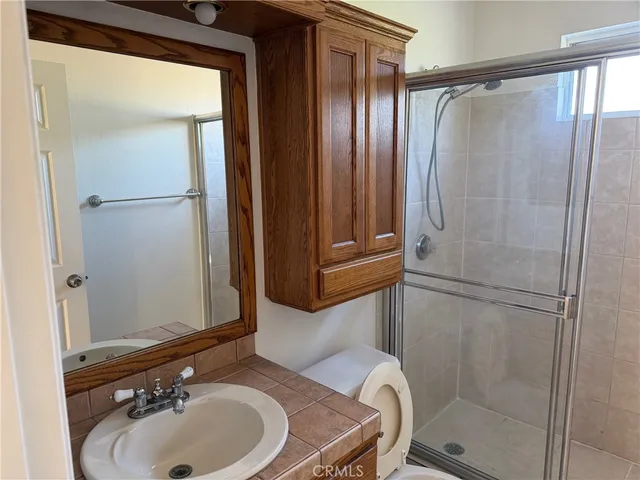 $3,900 | 723 Ford Street, Corona, CA 92879