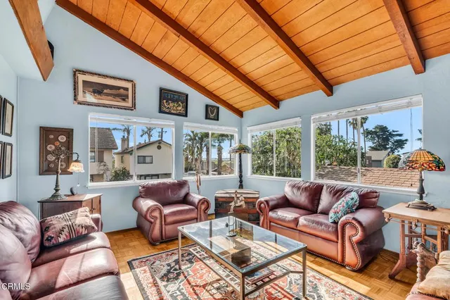 $1,189,000 | 6779 Ojai Avenue, Ventura, CA 93001