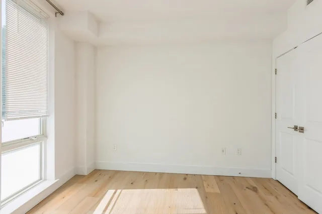 $3,600 | 348 Baldwin Avenue, Unit 209, Jersey City, NJ 07306