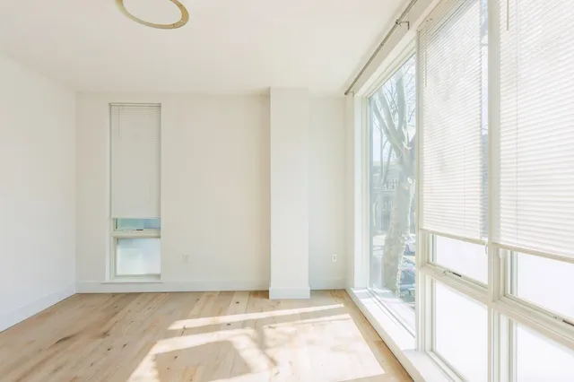 $3,600 | 348 Baldwin Avenue, Unit 209, Jersey City, NJ 07306