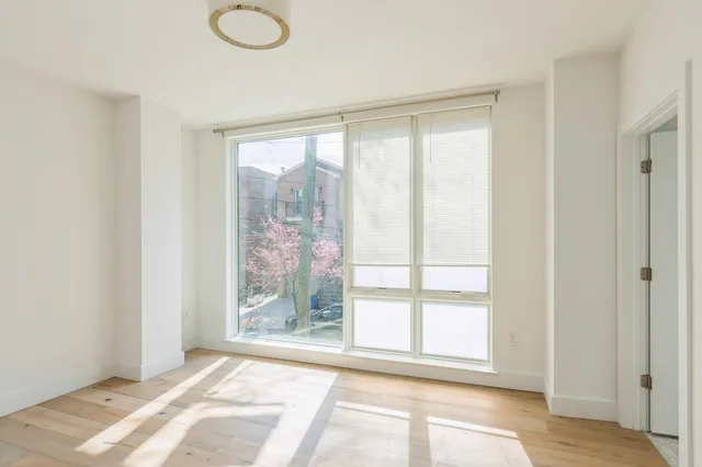 $3,600 | 348 Baldwin Avenue, Unit 209, Jersey City, NJ 07306