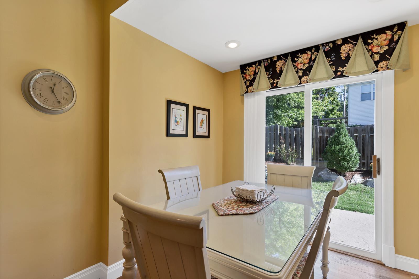 1008 Grupp Road St. Louis, MO 63131 - Photo 14 of 42 Gallery Image 14