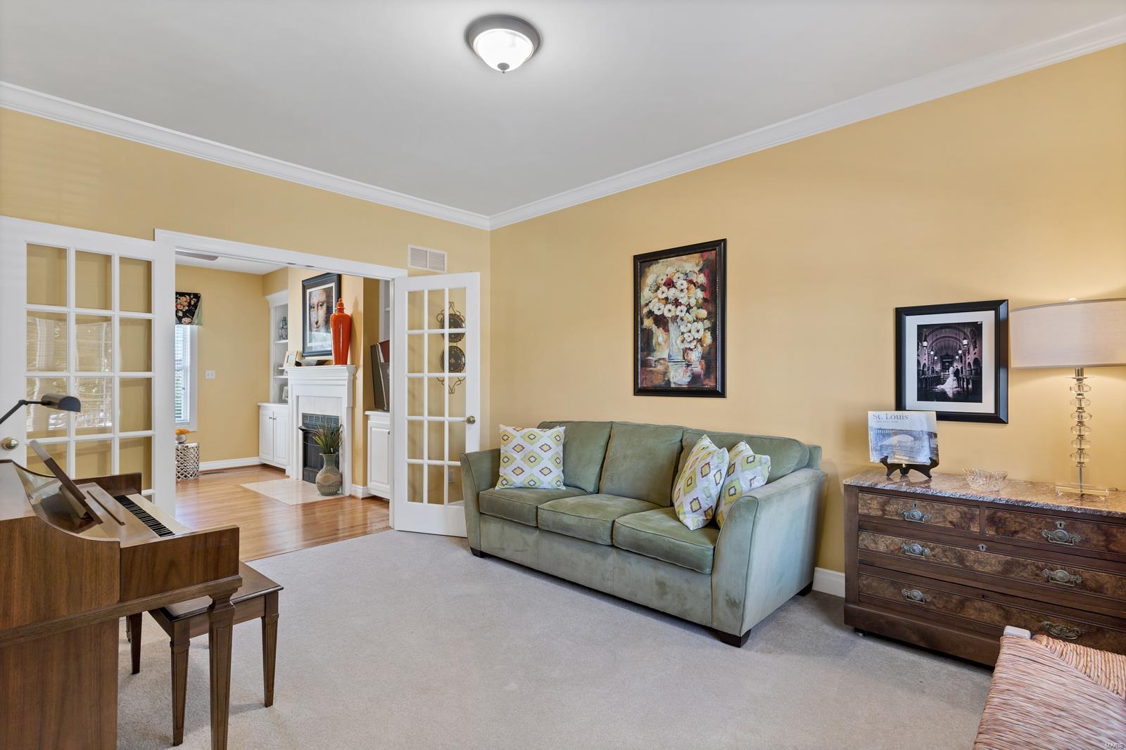 1008 Grupp Road St. Louis, MO 63131 - Photo 8 of 42 Gallery Image 8