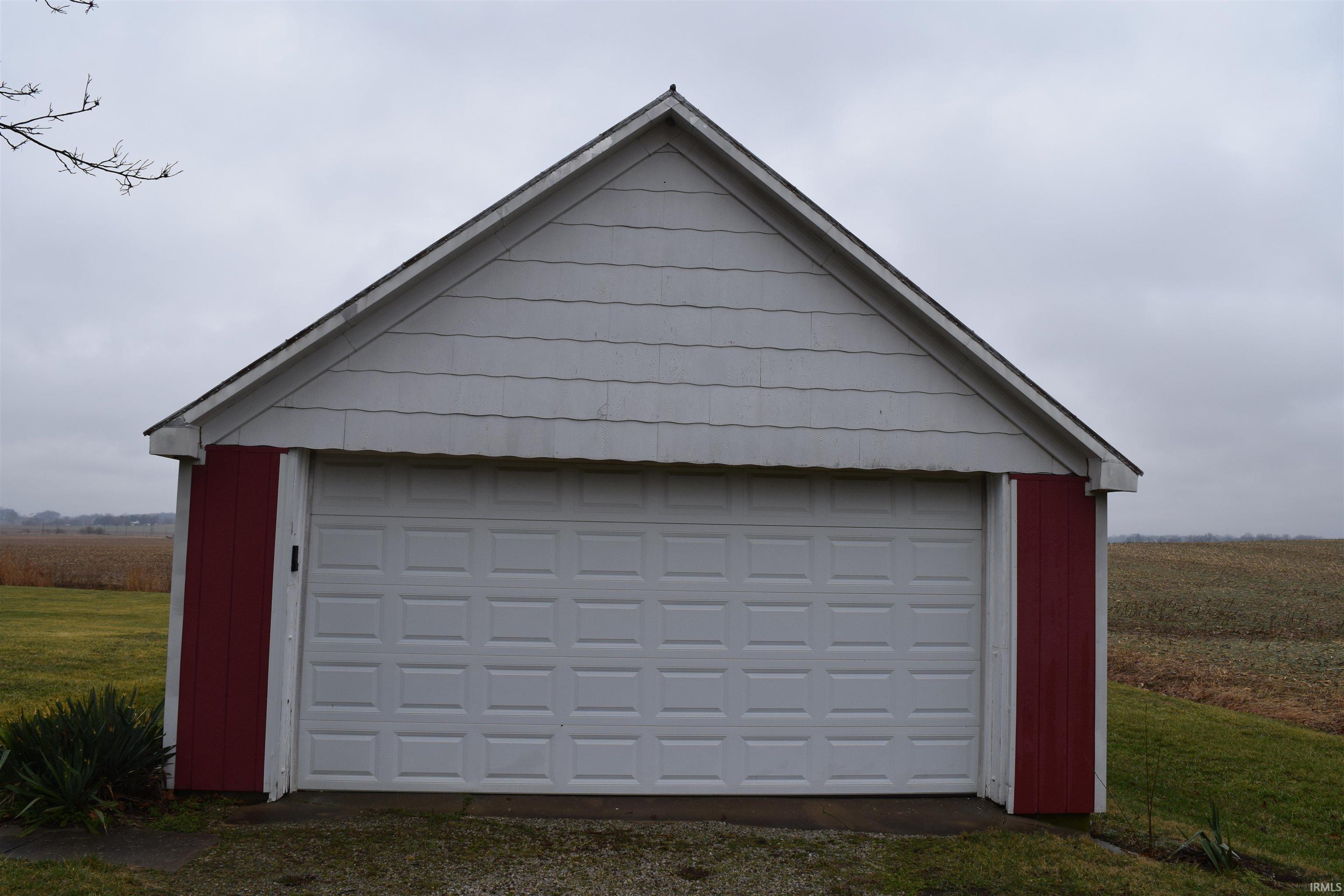 3965 Caborn Road Mount Vernon, IN 47620 - Photo 24 of 33 Gallery Image 24