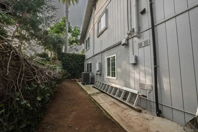 $1,248,000 | 444 Avalon Drive, Vista, CA 92084