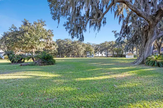 a view of a golf course