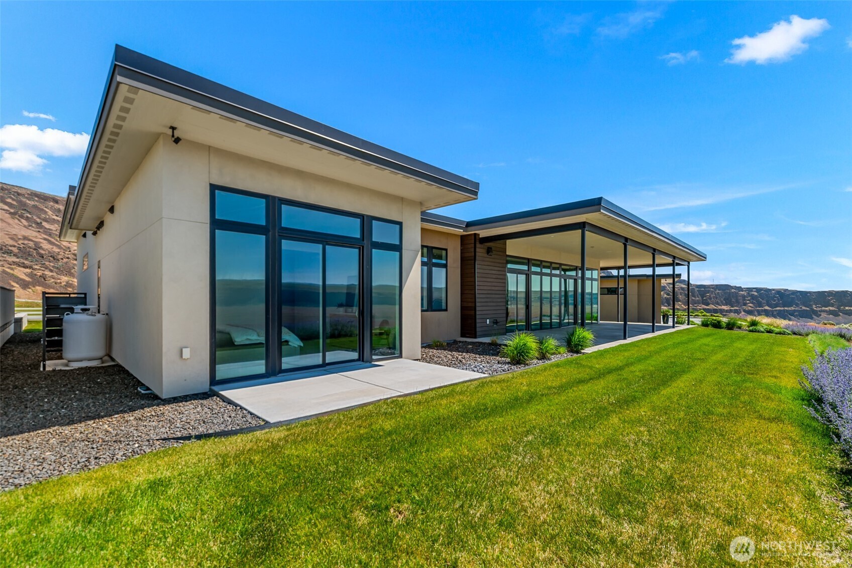 9665 Ridgeview Drive Northwest Quincy, WA 98848 - Photo 25 of 28