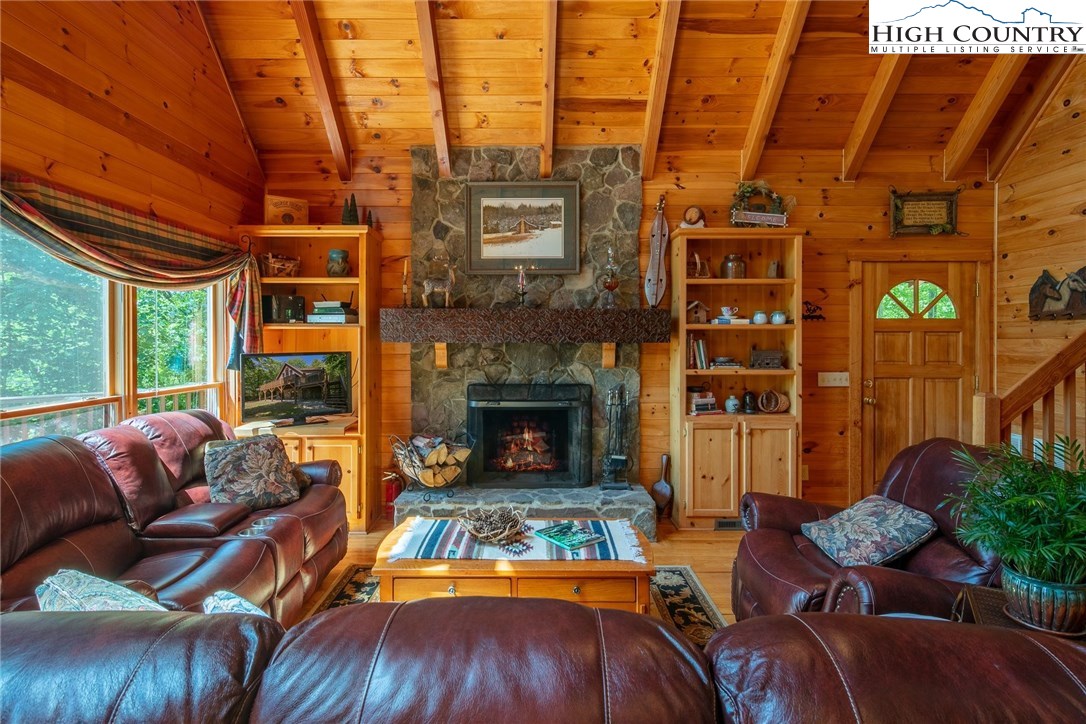 724 Wagon Ridge Road Ferguson, NC 28624 - Photo 8 of 50