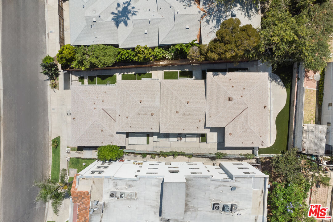 7131 Ramsgate Avenue Los Angeles, CA 90045 - Photo 24 of 25