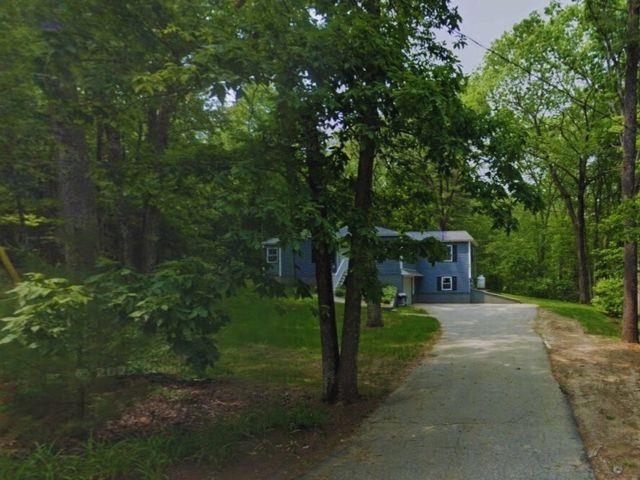 66 Goodhue Road Derry, NH 03038 - Photo 2 of 11