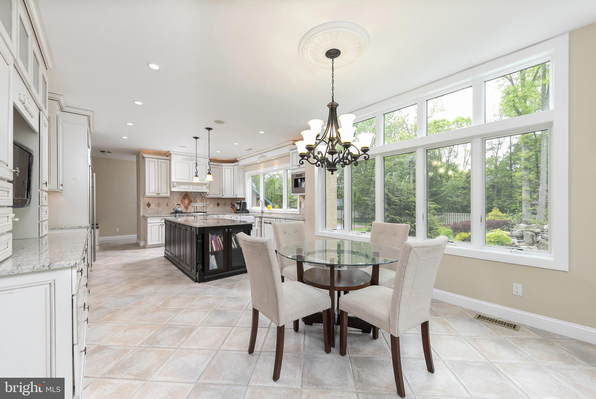 553 New Albany Road Moorestown, NJ 08057 - Photo 14 of 63 Eating area