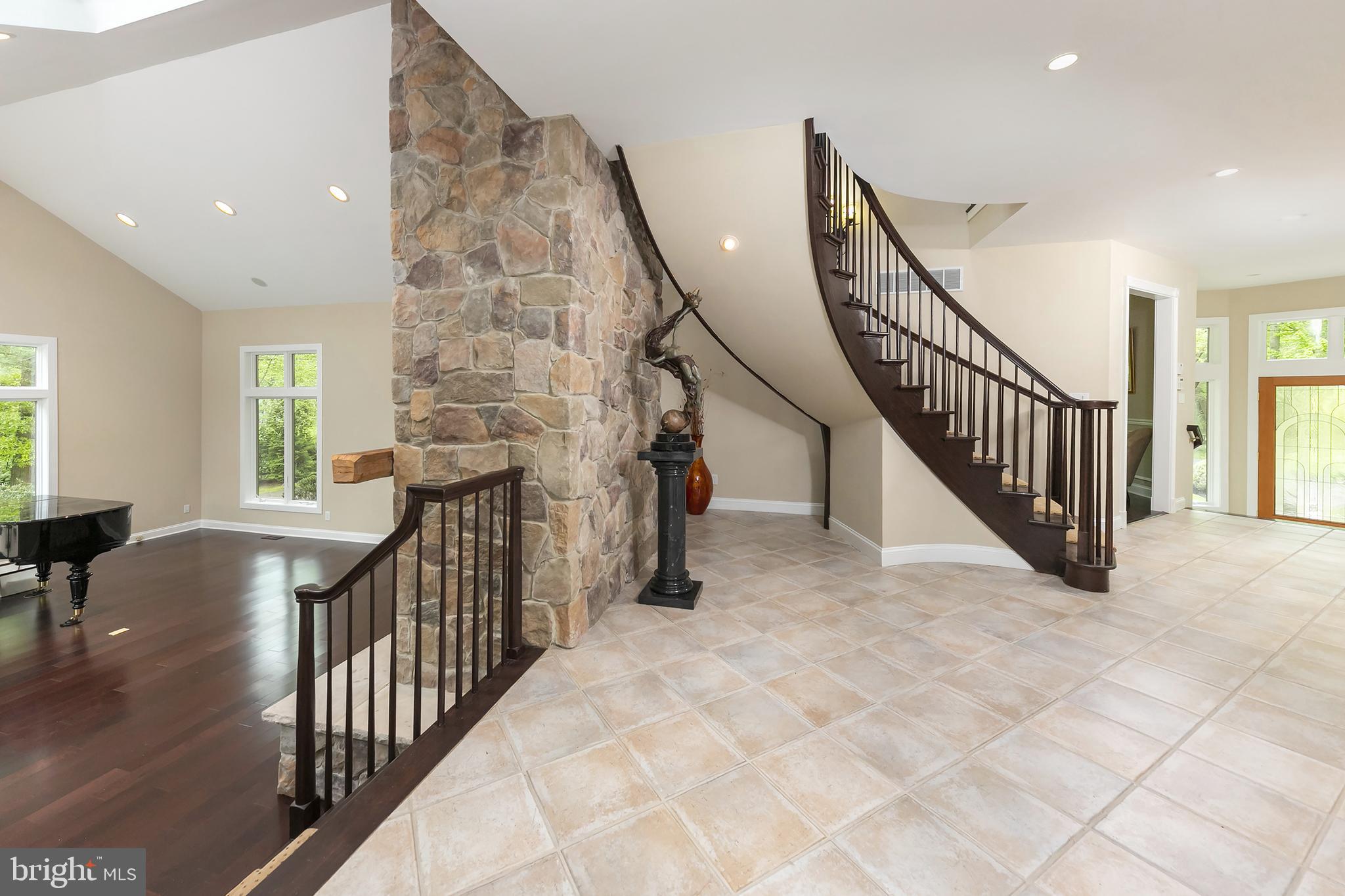 553 New Albany Road Moorestown, NJ 08057 - Photo 7 of 63 Foyer