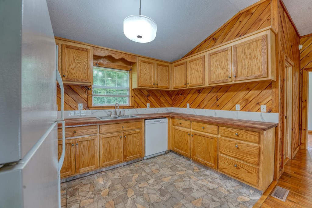 233 Messer Road Warne, NC 28909 - Photo 17 of 47