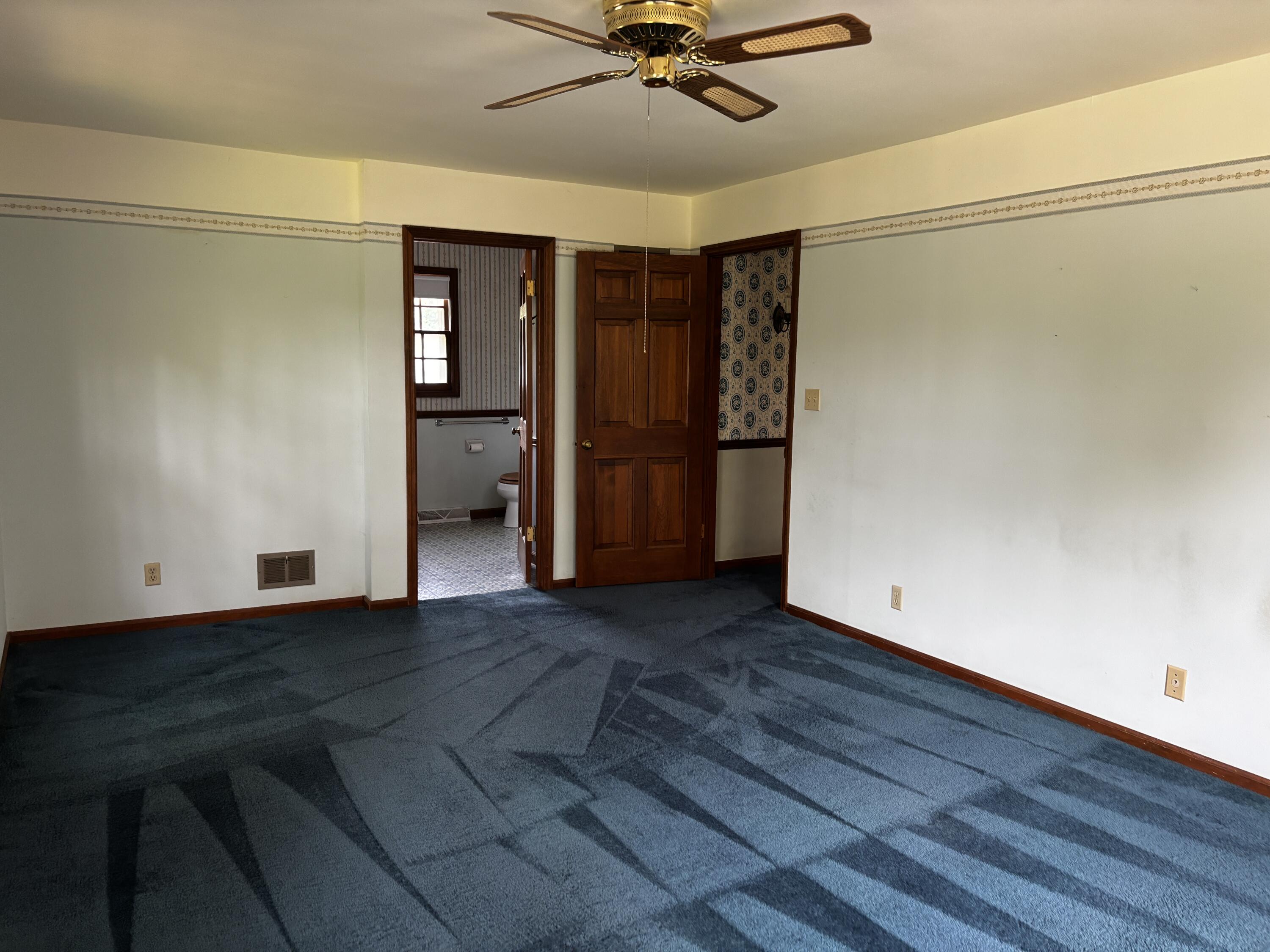 324 South Sawyer Road Summit, WI 53066 - Photo 25 of 48 Primary Bdrm